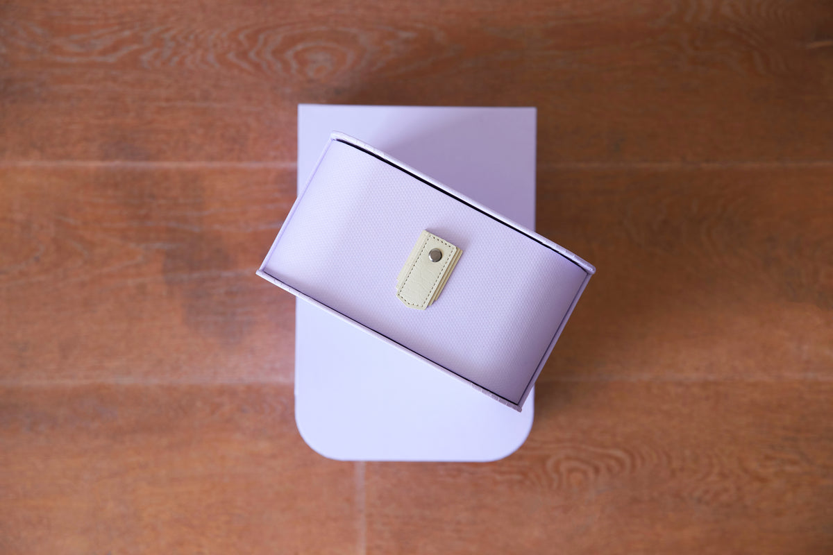 Lilac 14 box stand with white structure and cream handles by SAGITINE