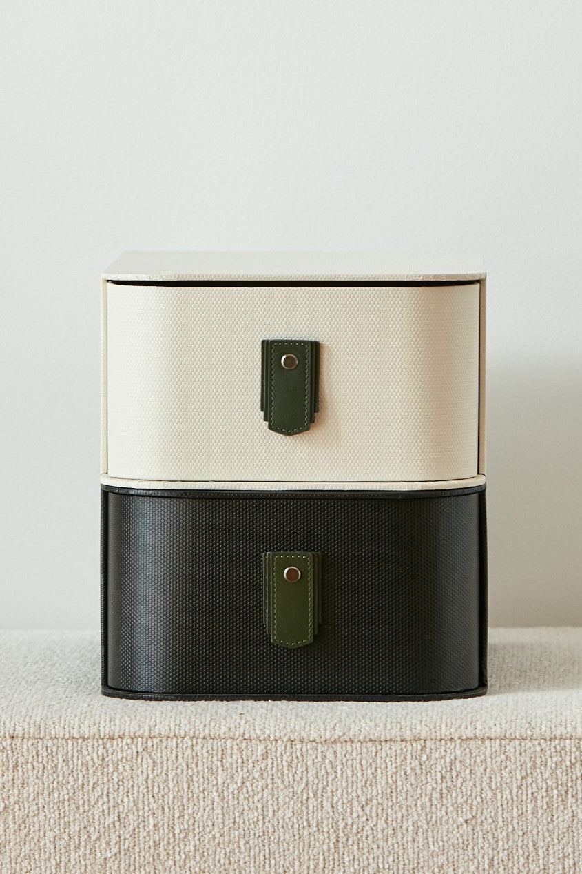 Khaki leather pull handle by Sagitine, featuring a sleek design and sturdy attachment for easy grip.