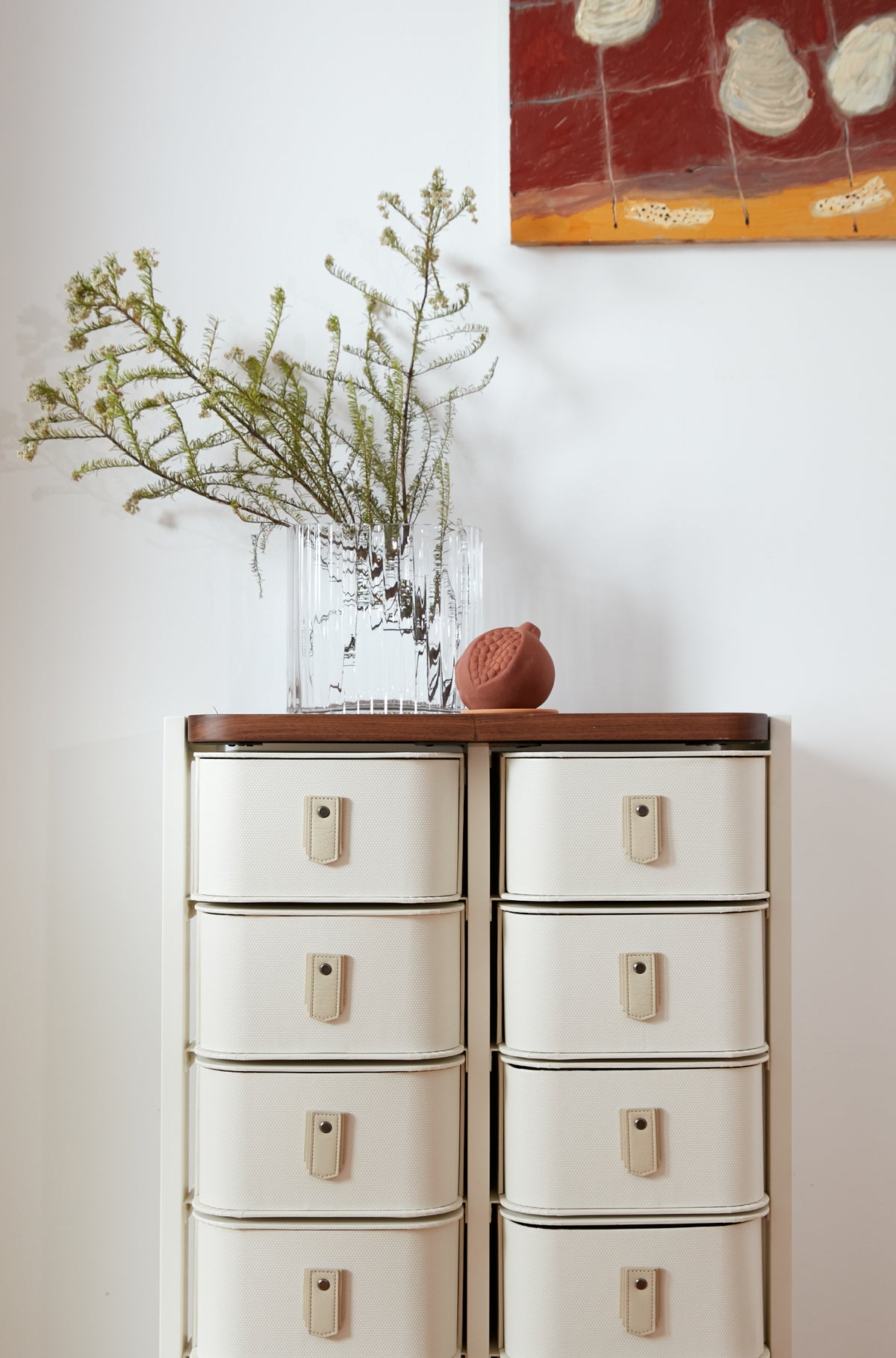 Off-white 14 box stand with cream handles by SAGITINE, featuring a sleek design suitable for organization.