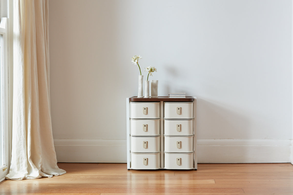 Off-white Florence 8 box stand by SAGITINE with cream handles and minimalist design